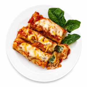 Canelones de ricota y espinaca con salsa fileto. Light